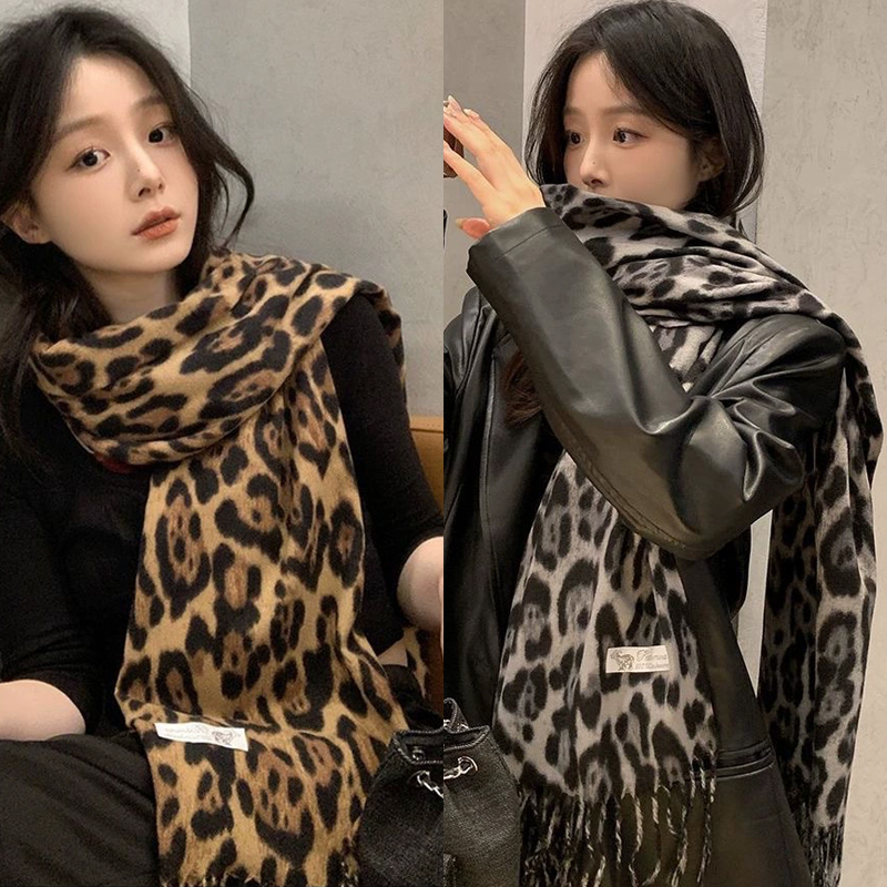 2025 New Retro Silk Leopard Pa - đánh giá và giá Mens Fashion Winter 2025